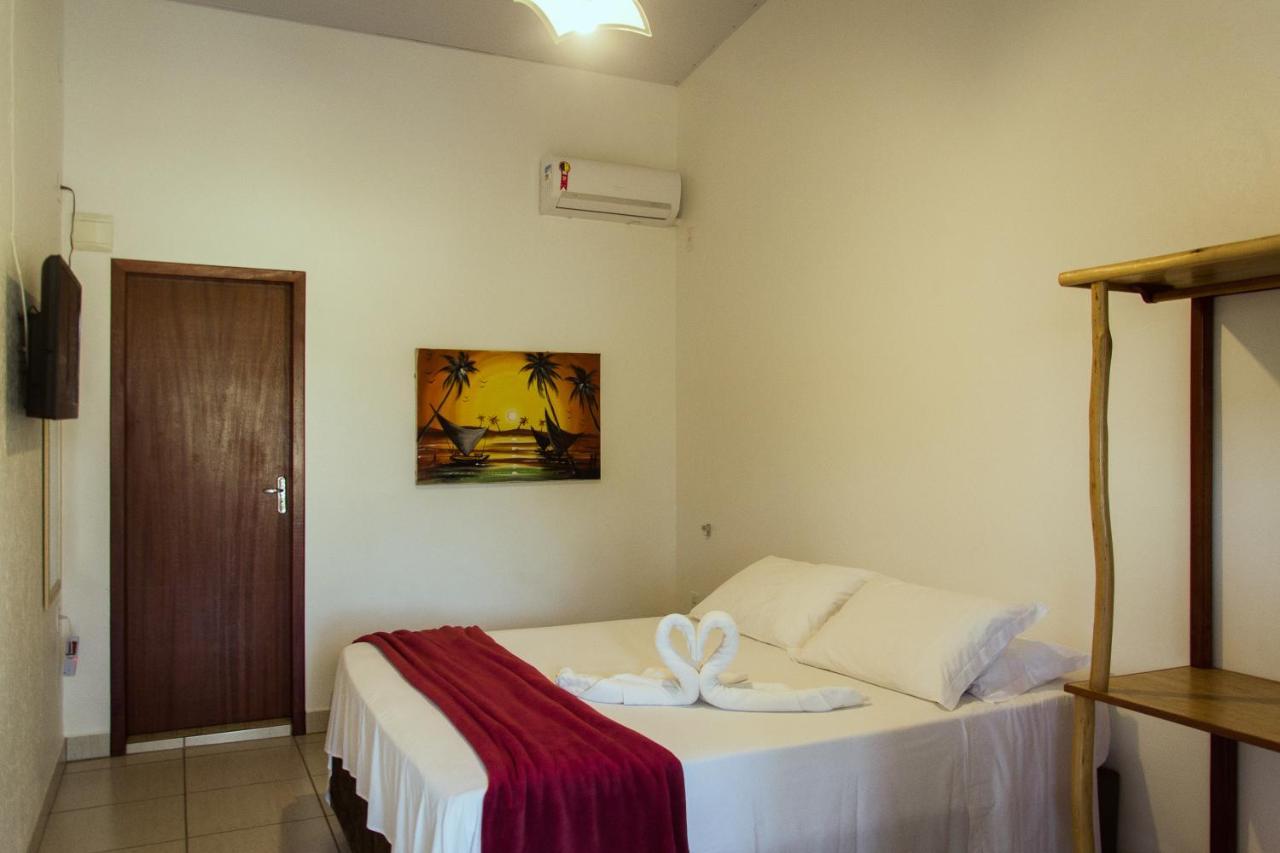 Morada Do Gabriel Hotel Guarda do Embaú Buitenkant foto