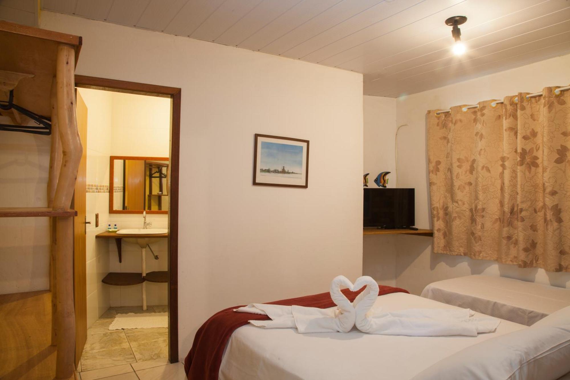Morada Do Gabriel Hotel Guarda do Embaú Buitenkant foto